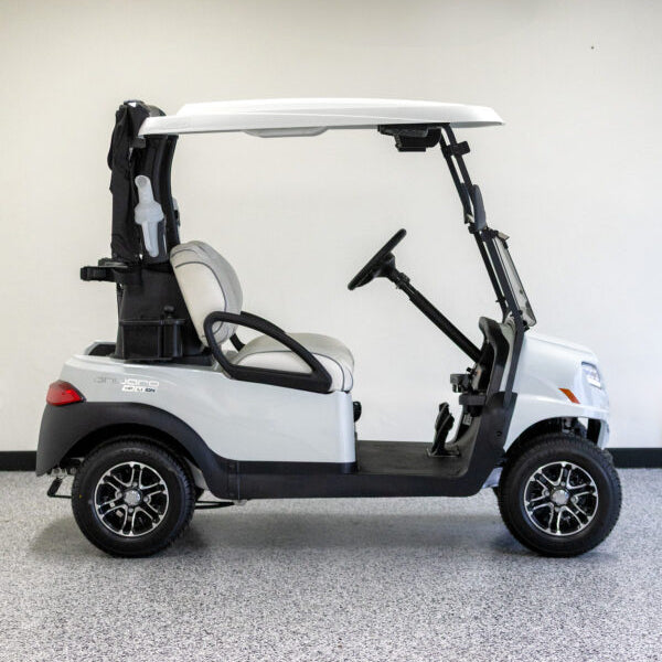 Club Car Onward High Performance Lithium Golf Cart – Glacier White