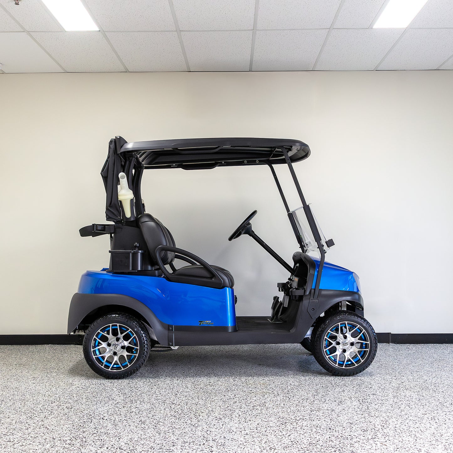 Refurbished 2020 Club Car Tempo Lithium Golf Cart - Candy Blue